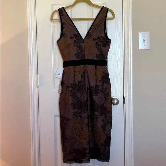 NWT Harlyn Dress - Picture 5 of 10